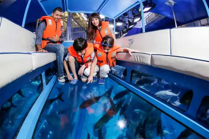 Dubai Aquarium timings / opening hours